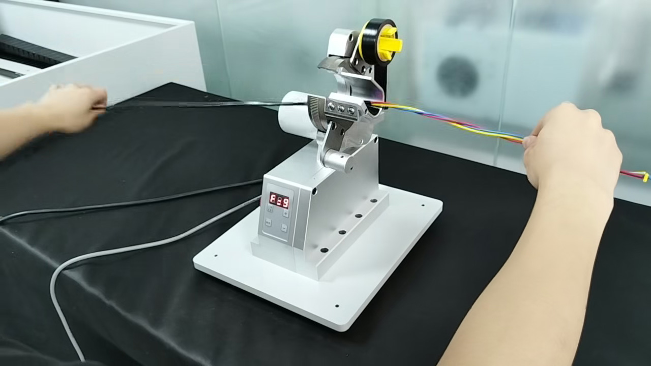 Mini draadbundel wikkelmachine - Precieze tapewikkeling voor meerdere takdraden