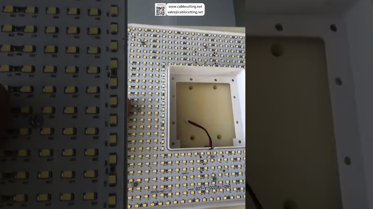 Snelle opstelling LED-lamp automatische schroefmachine | Fabrieksautomatisering