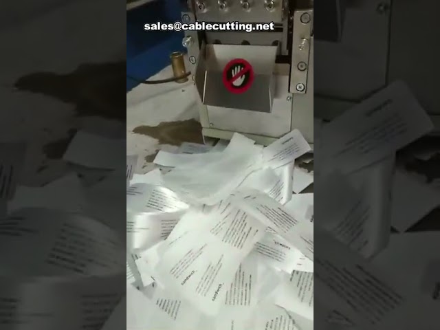 Machine voor snijden en sealranden van geweven labels | Bekijk hier