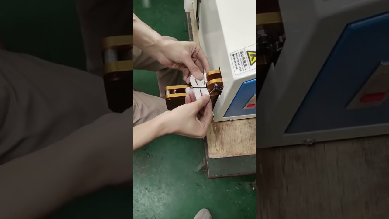 Complete accessoires voor wikkel- en bindmachines – voetpedaalbediening voor draadwikkeling