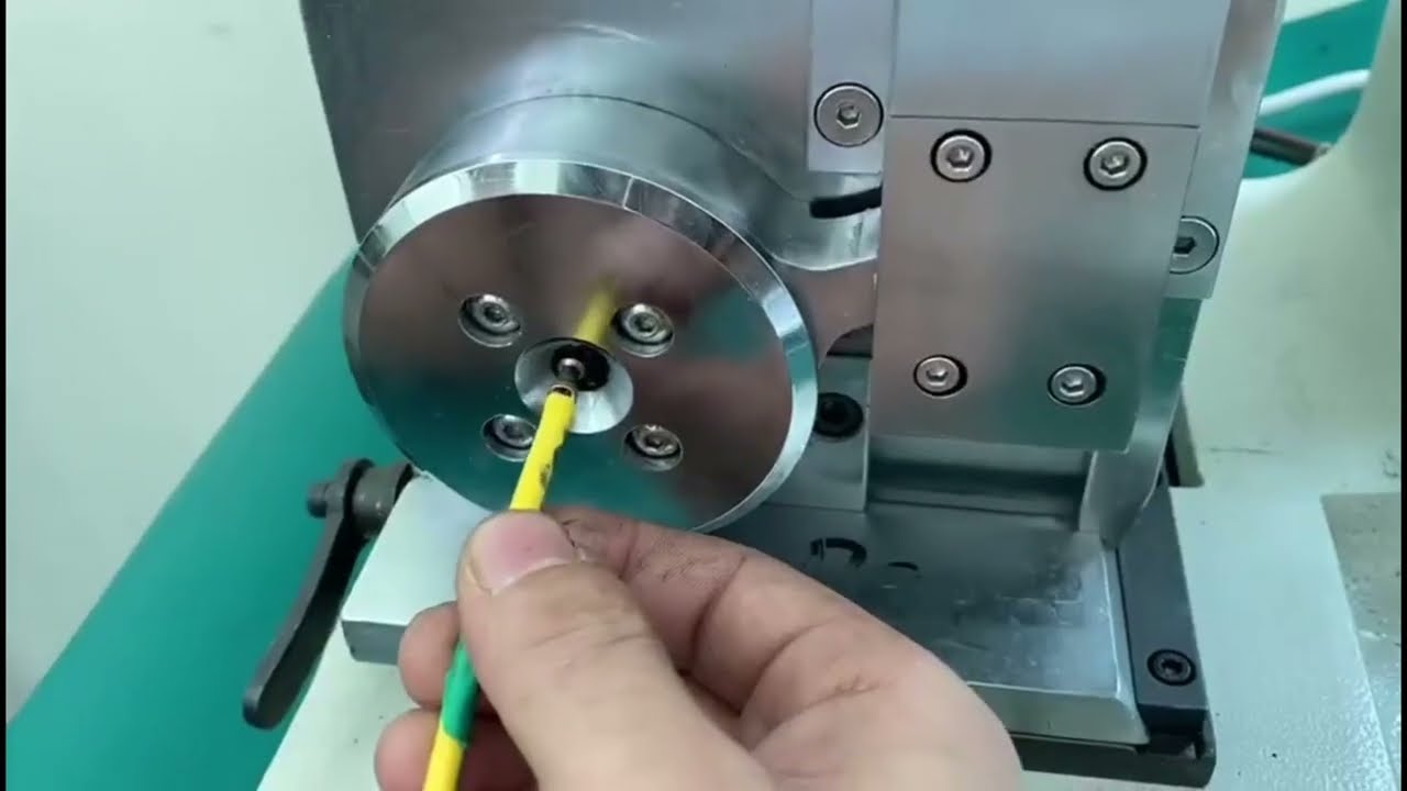 OTP Stempelmatrijs voor Terminalkrimpmachine – Stille en Precieze Krimpdies