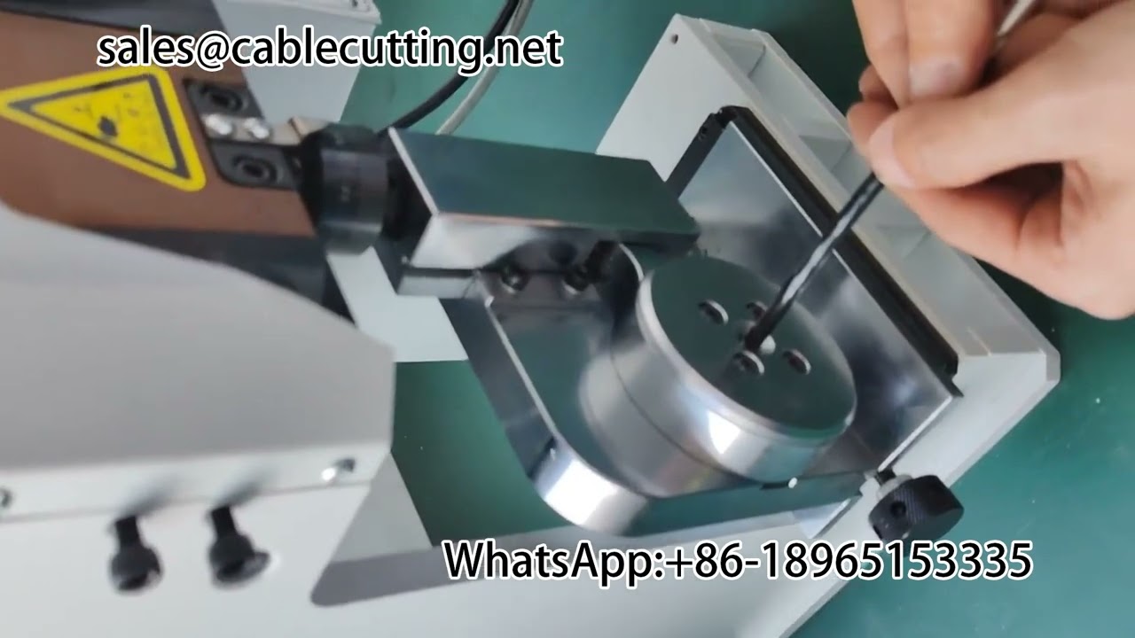 Kabelboom Stripmachine met Vierpuntskrimpmatrijzen - Automatische Draadverwerking