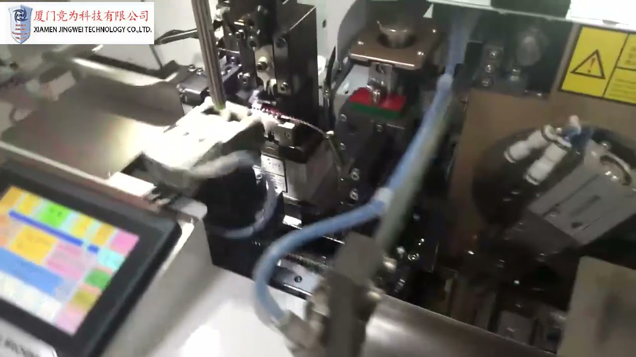 Geautomatiseerde machine voor snijden, strippen, krimpen, solderen en vertinnen van draadkabels voor auto-kabelbomen