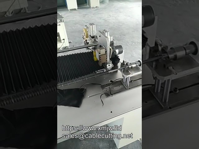 Automatische veerdraad wikkelmachine voor spoelen en elektrische kabels
