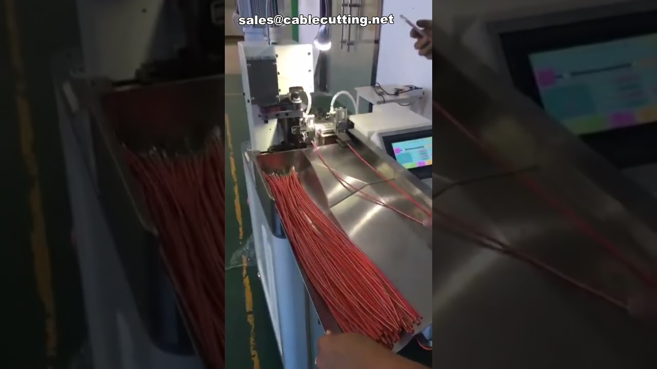 Automatische Terminal Krimpmachine | Komax Industriële Draadverwerking