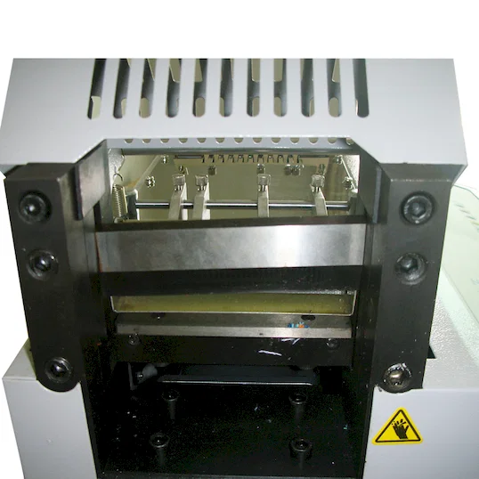 Automatische Ritssluiting Snijmachine WPM-850 Thumb